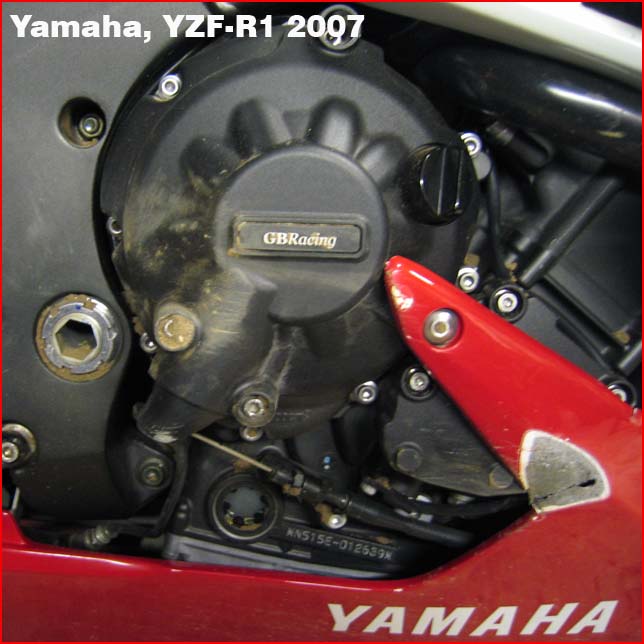 GBレーシング YZF-R1 モーターサイクルプロテクション付きスライダー YAMAHA 07-08