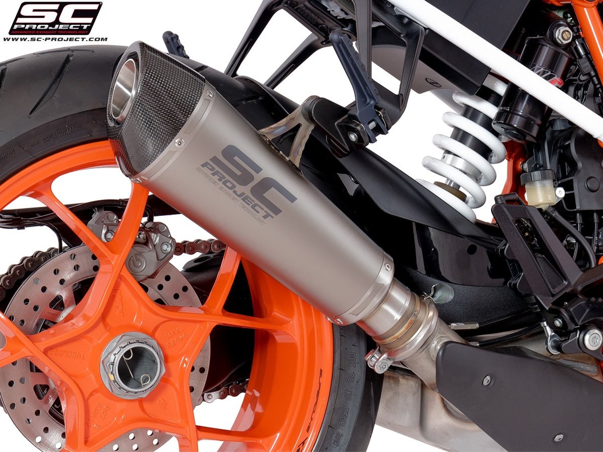 KTM　SUPERDUKE　1290R　スリップオン マフラー　スーパーデューク